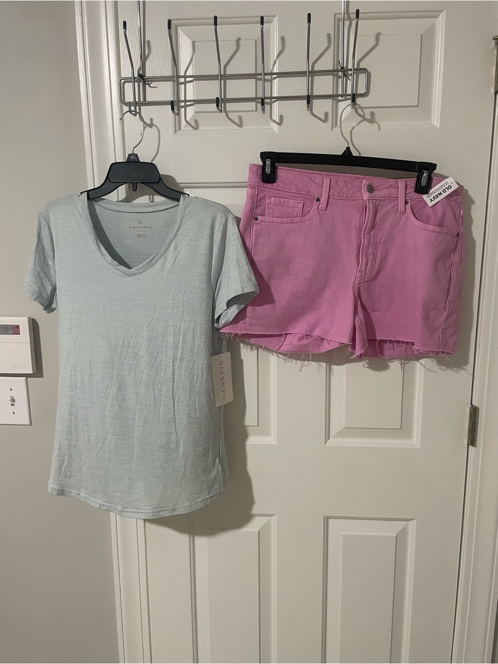 Pink Denim Cutoff Shorts - Casual Summer Staple sz12 nwt Lt gray v top danskin